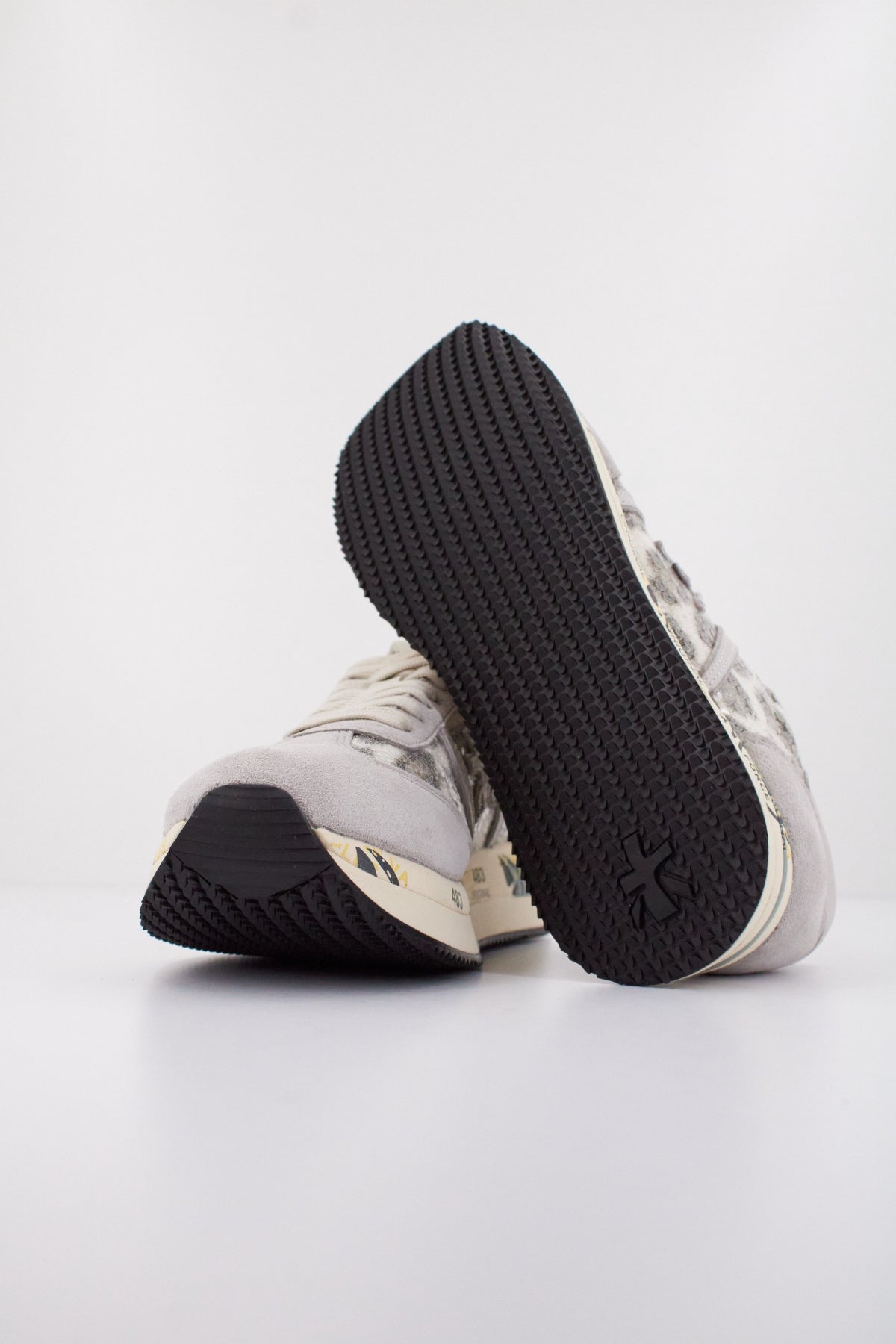 PREMIATA CONNY  en color GRIS  (5)