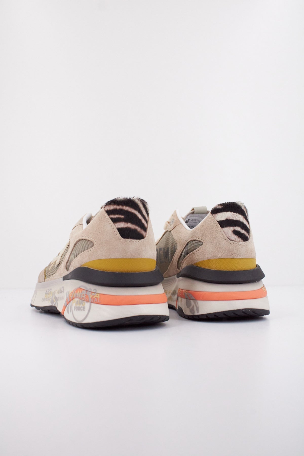 PREMIATA MOERUND  en color BEIS  (4)