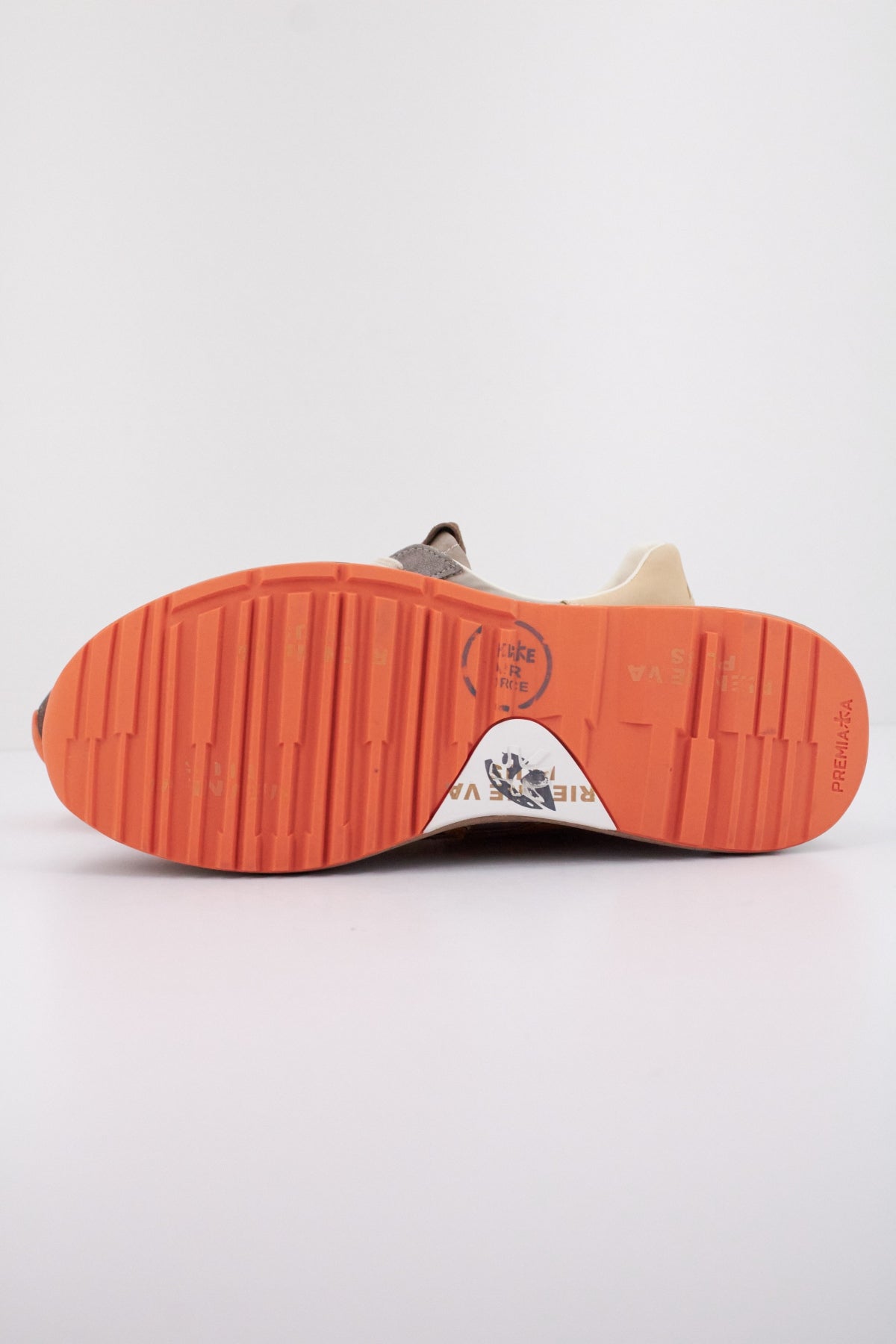 PREMIATA MICK en color MARRON  (5)