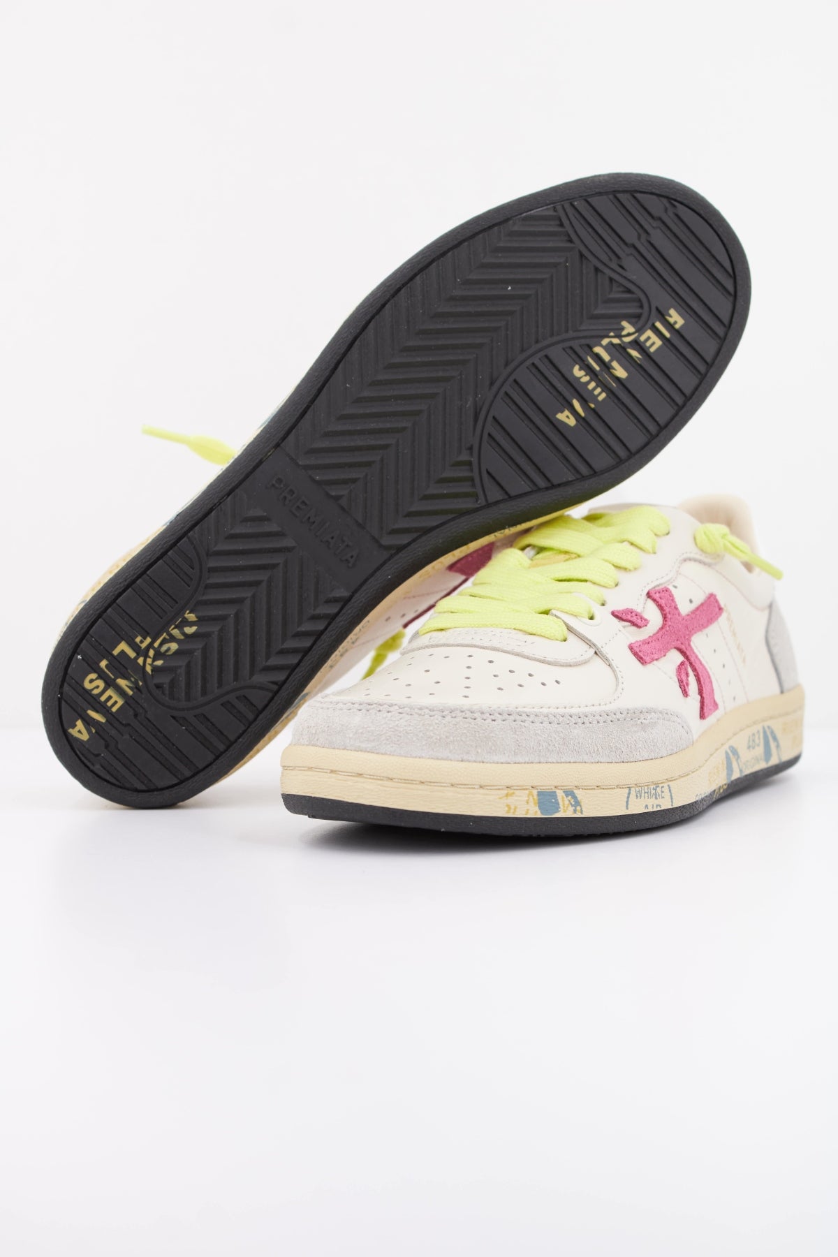 PREMIATA BSKTCLAD  en color BEIS  (5)