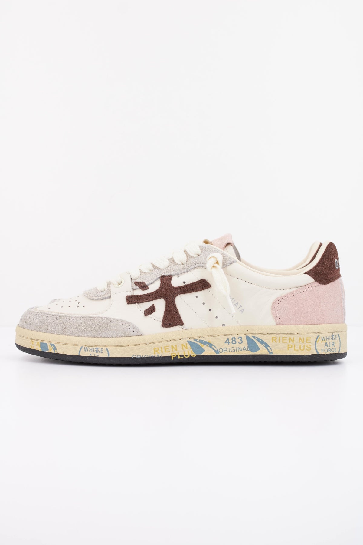 PREMIATA BSKTCLAD  en color BEIS  (1)