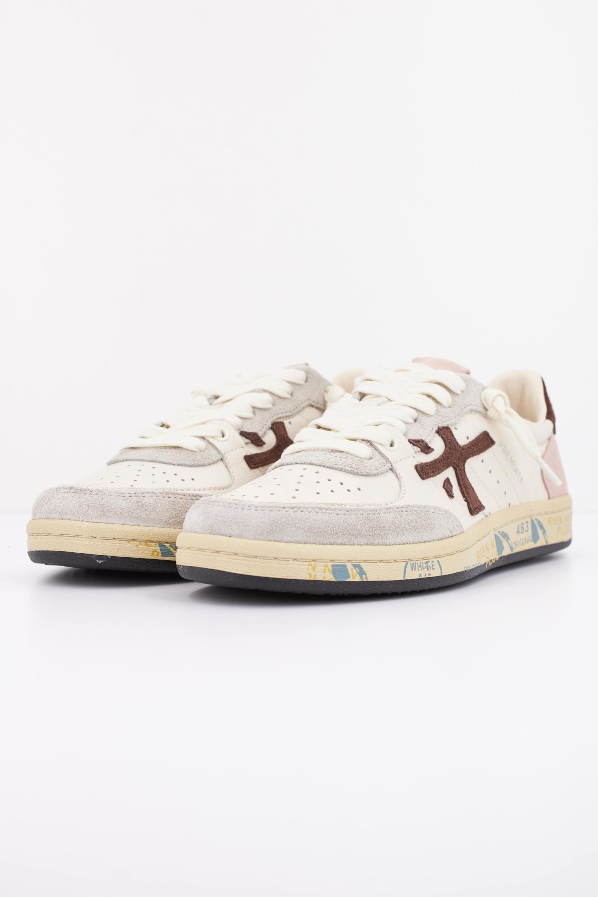 PREMIATA BSKTCLAD  en color BEIS  (2)
