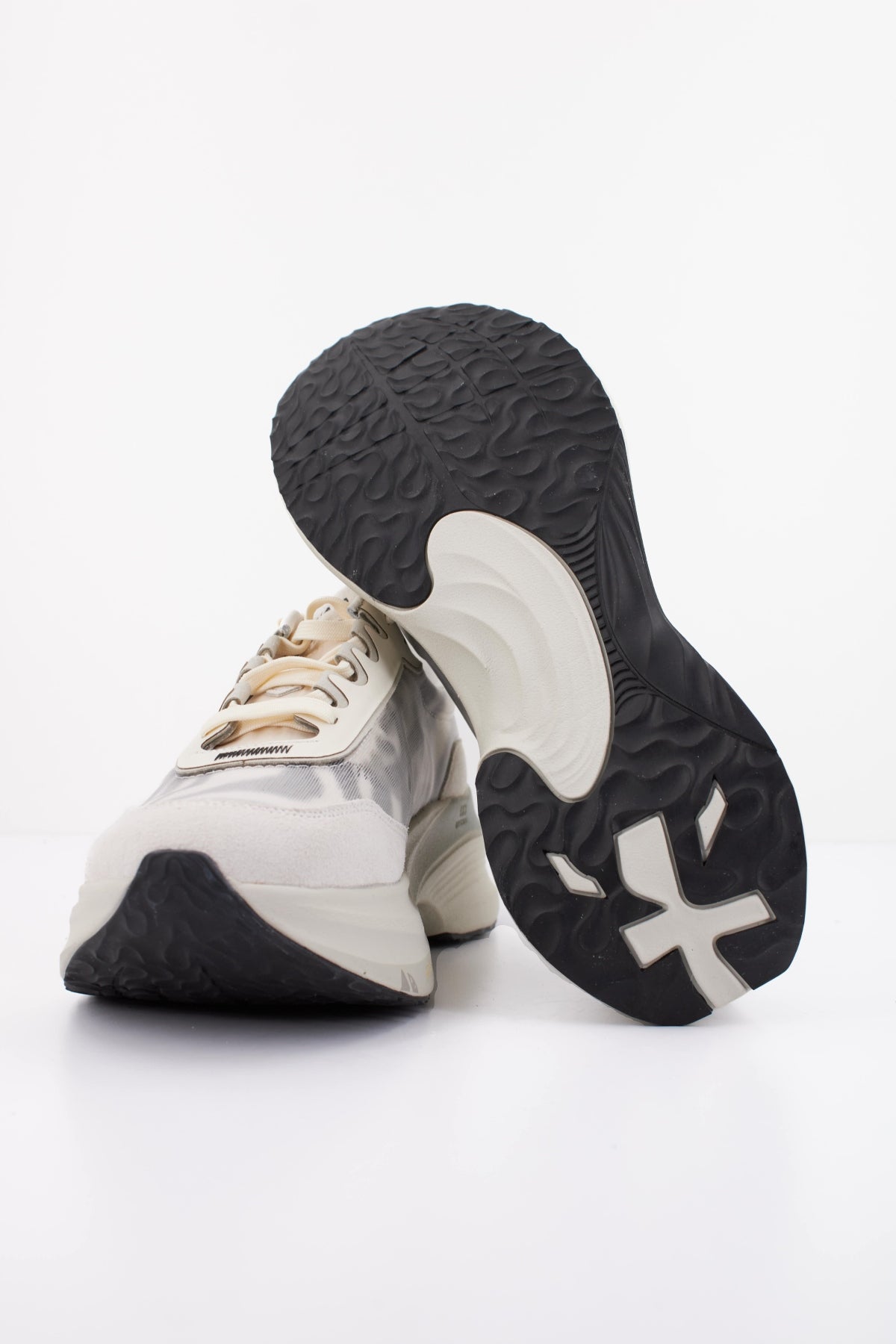 PREMIATA HILL  en color BLANCO  (5)