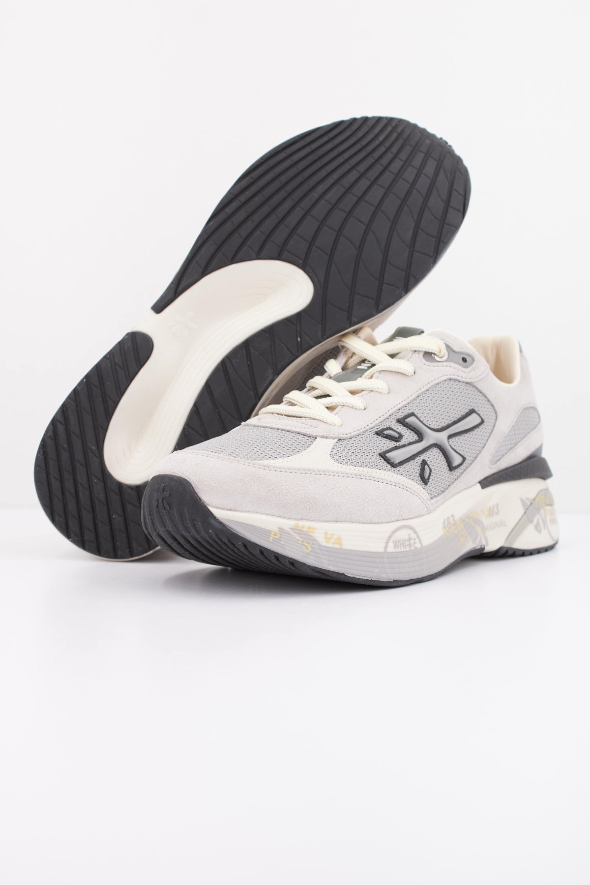PREMIATA MOERUN en color GRIS  (5)