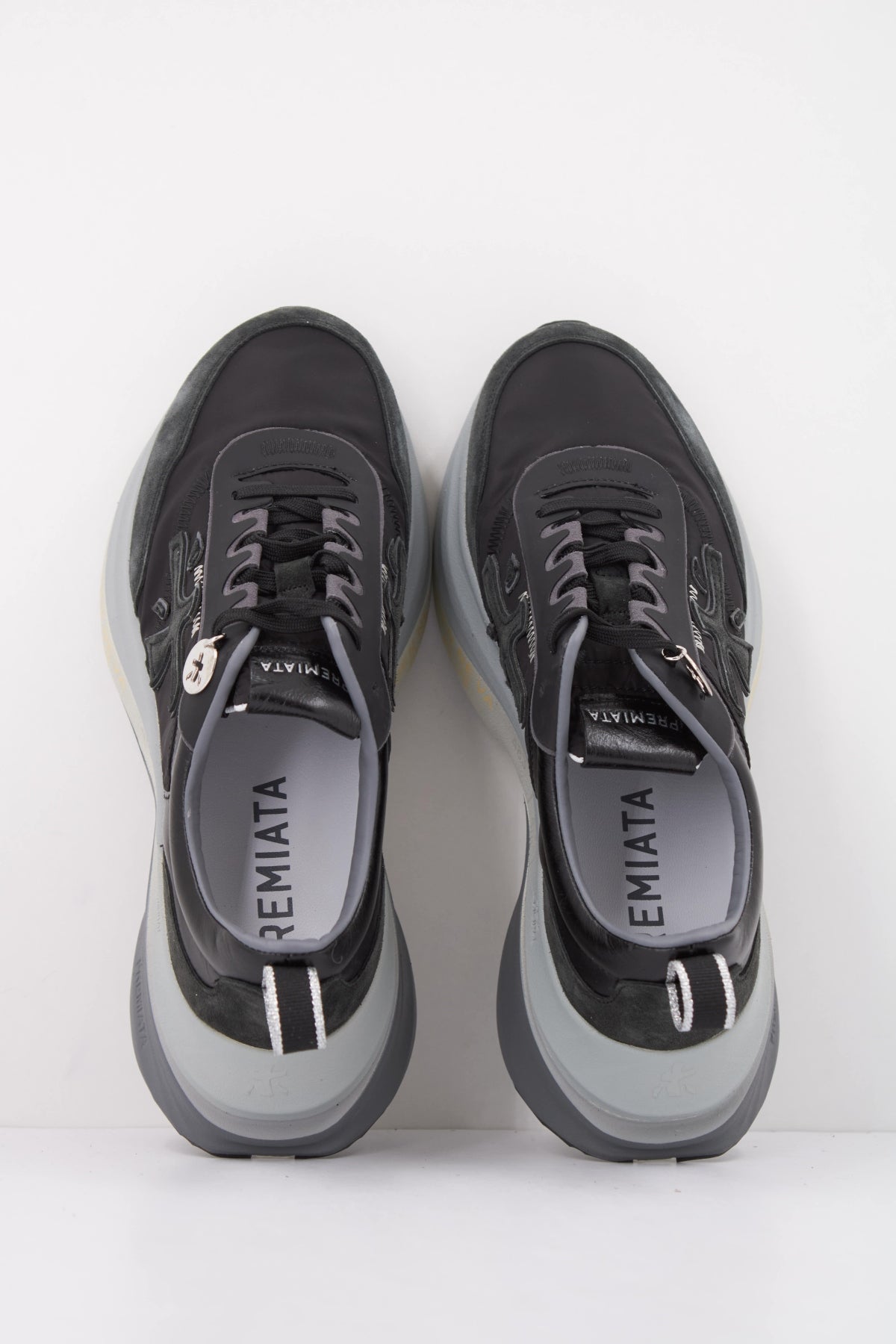 PREMIATA HILL   DEPORTIVO HILL en color NEGRO  (3)