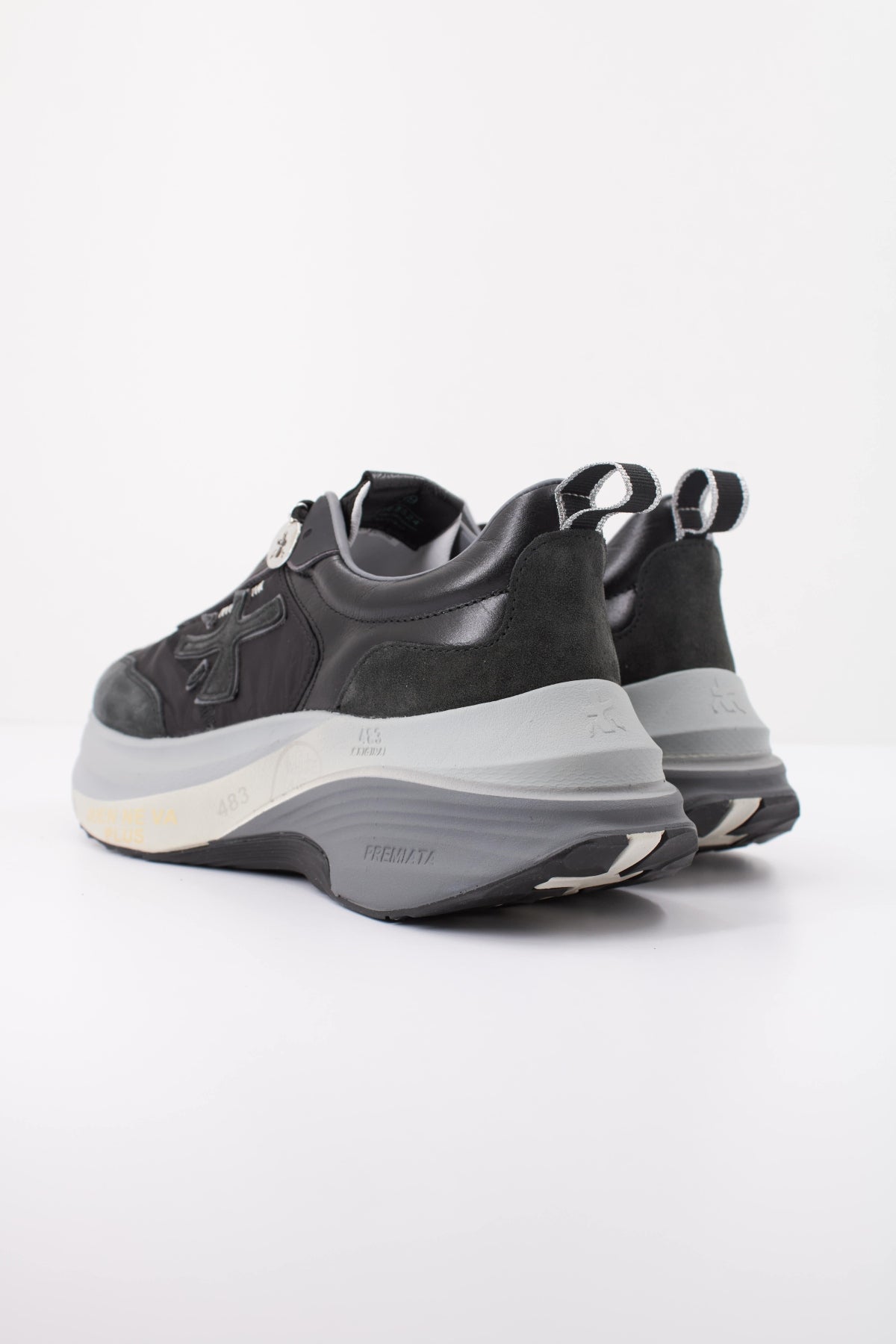 PREMIATA HILL   DEPORTIVO HILL en color NEGRO  (4)