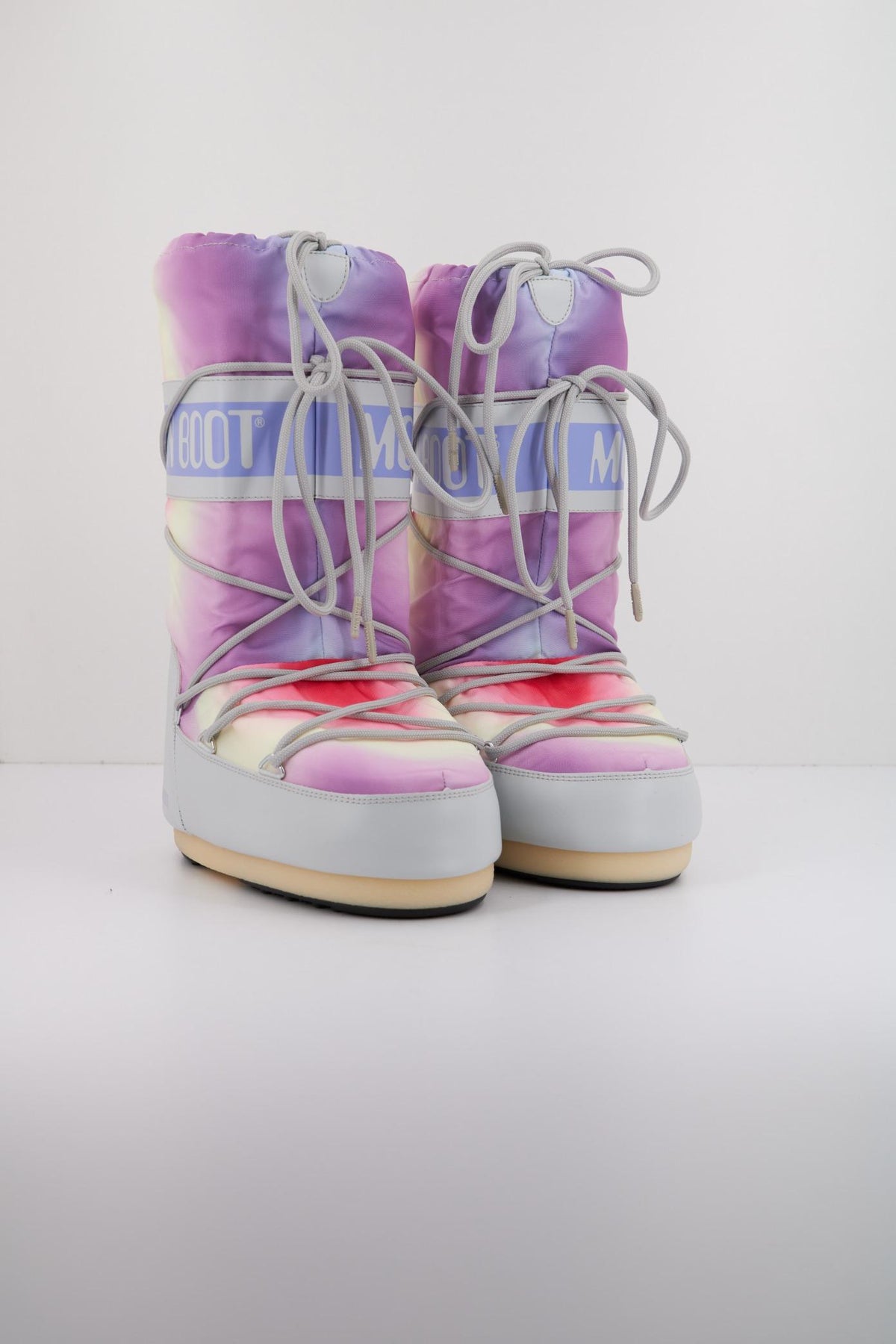 MOON BOOT ICON TIE DYE   en color VIOLETA  (2)