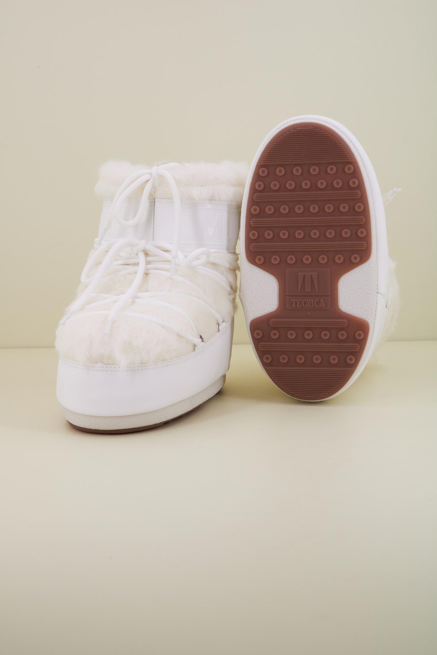 MOON BOOT MB ICON LOW FAUX FUR en color BLANCO  (4)