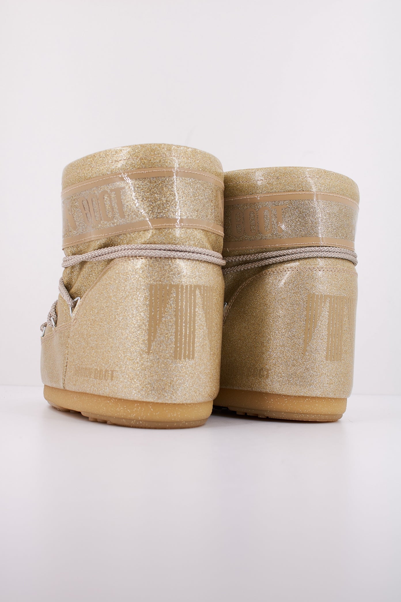 MOON BOOT MB ICON LOW GLITTER en color ORO  (4)