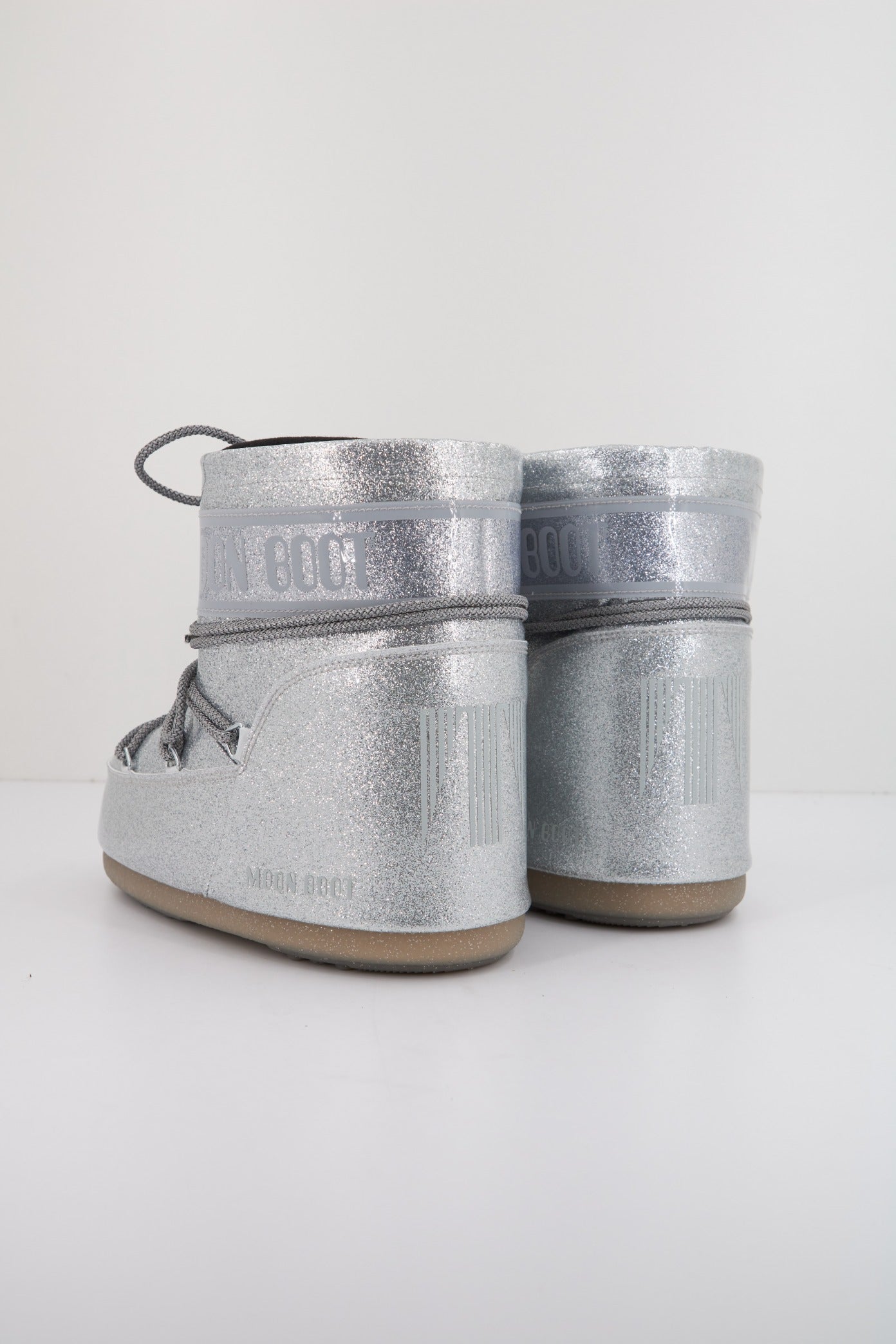 MOON BOOT MB ICON LOW GLITTER en color PLATA  (3)