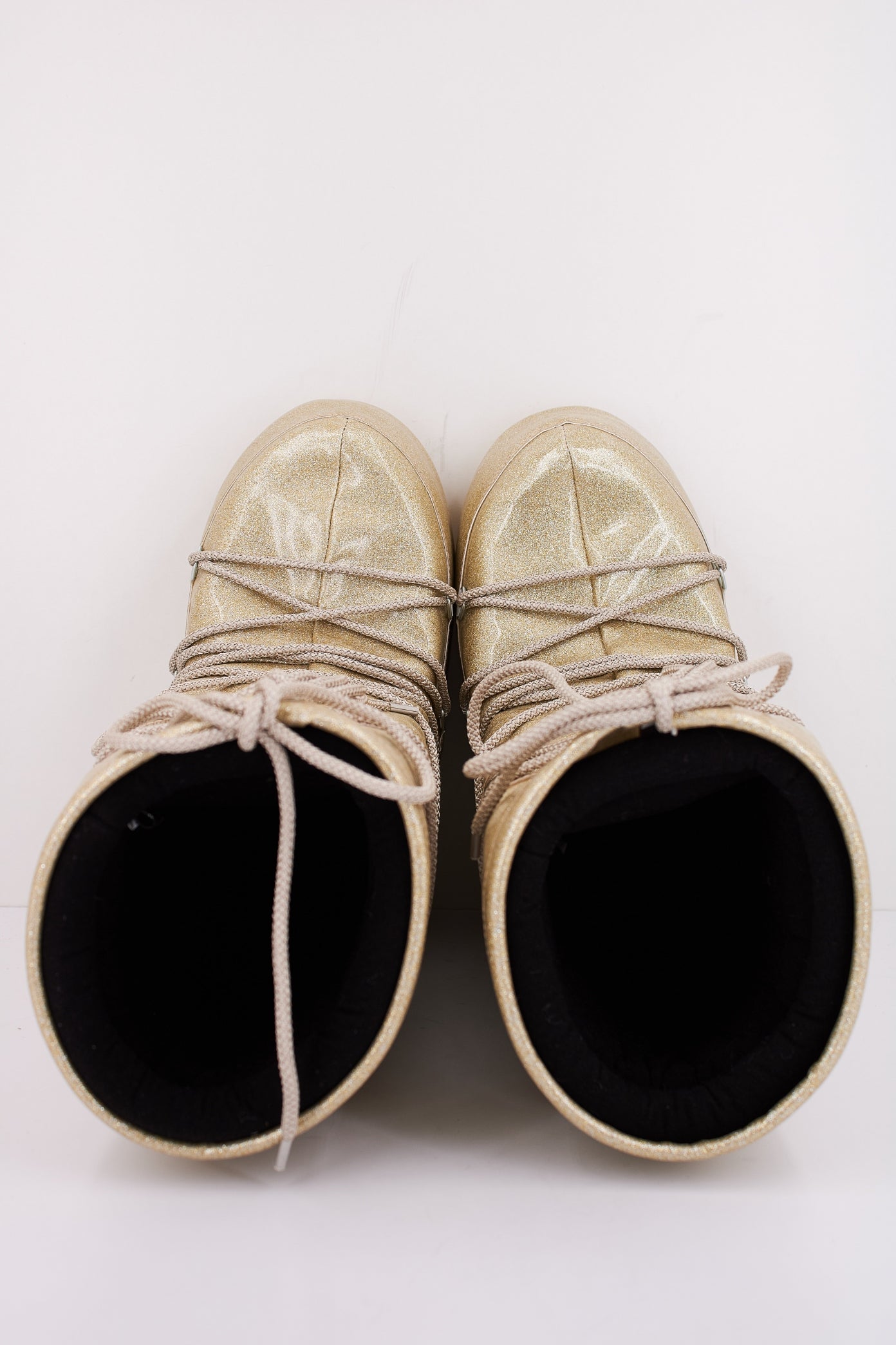 MOON BOOT  MB ICON GLITTER en color ORO  (3)