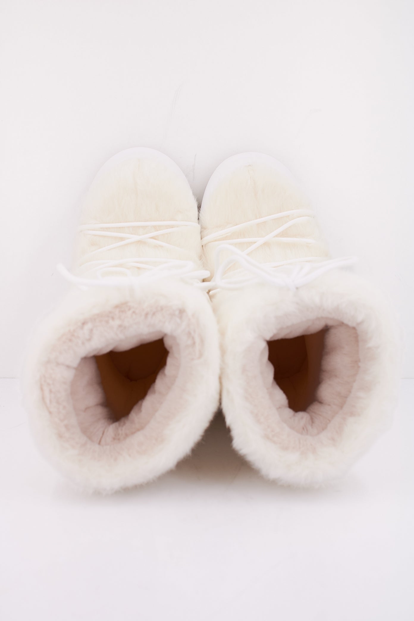MOON BOOT MB ICON FAUX en color BLANCO  (3)
