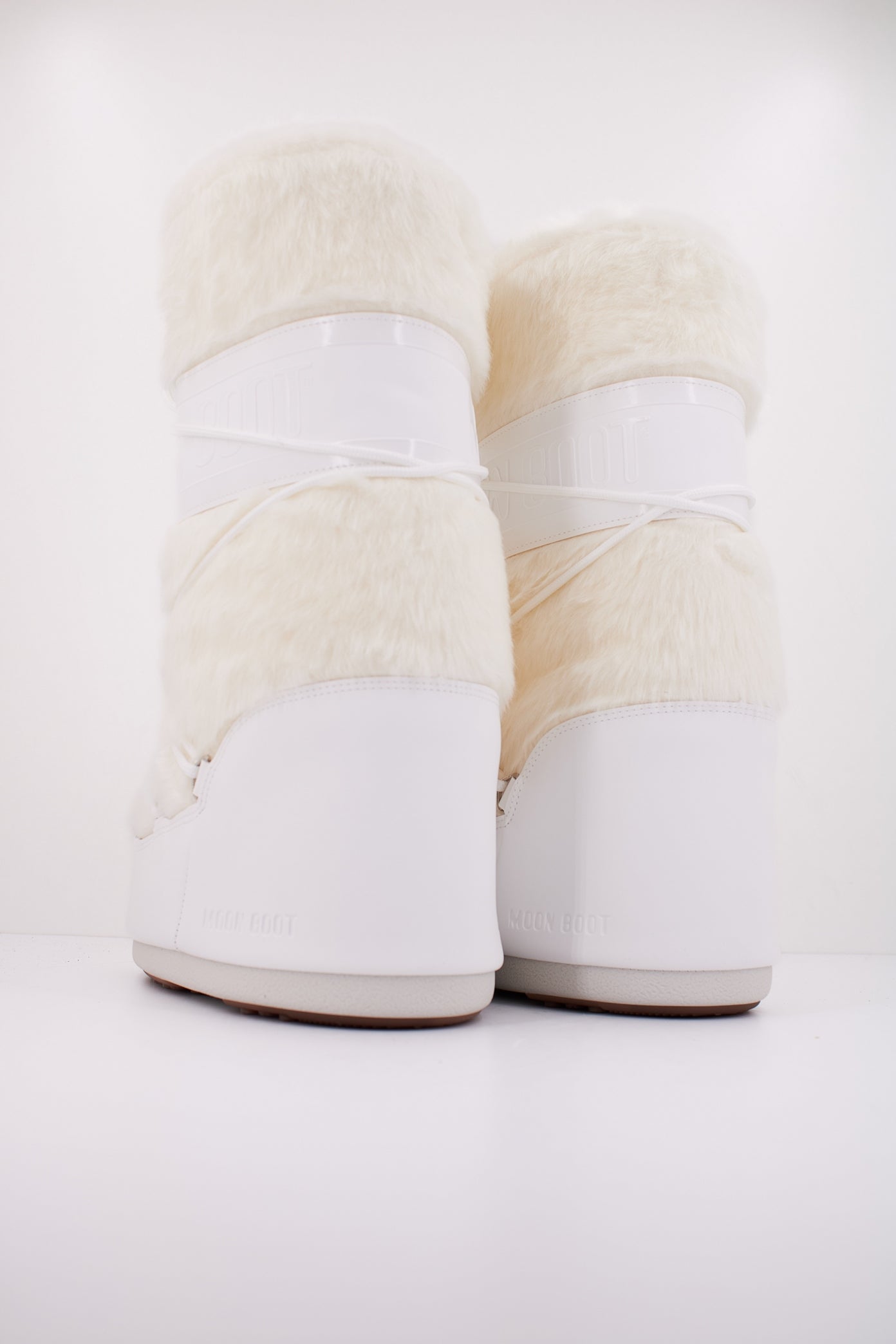 MOON BOOT MB ICON FAUX en color BLANCO  (4)