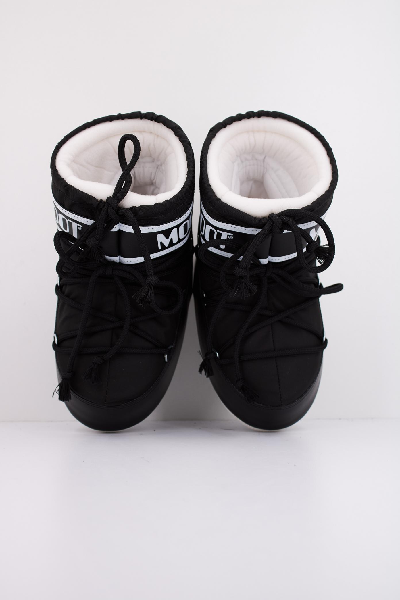 MOON BOOT MB ICON LOW NY en color NEGRO  (3)