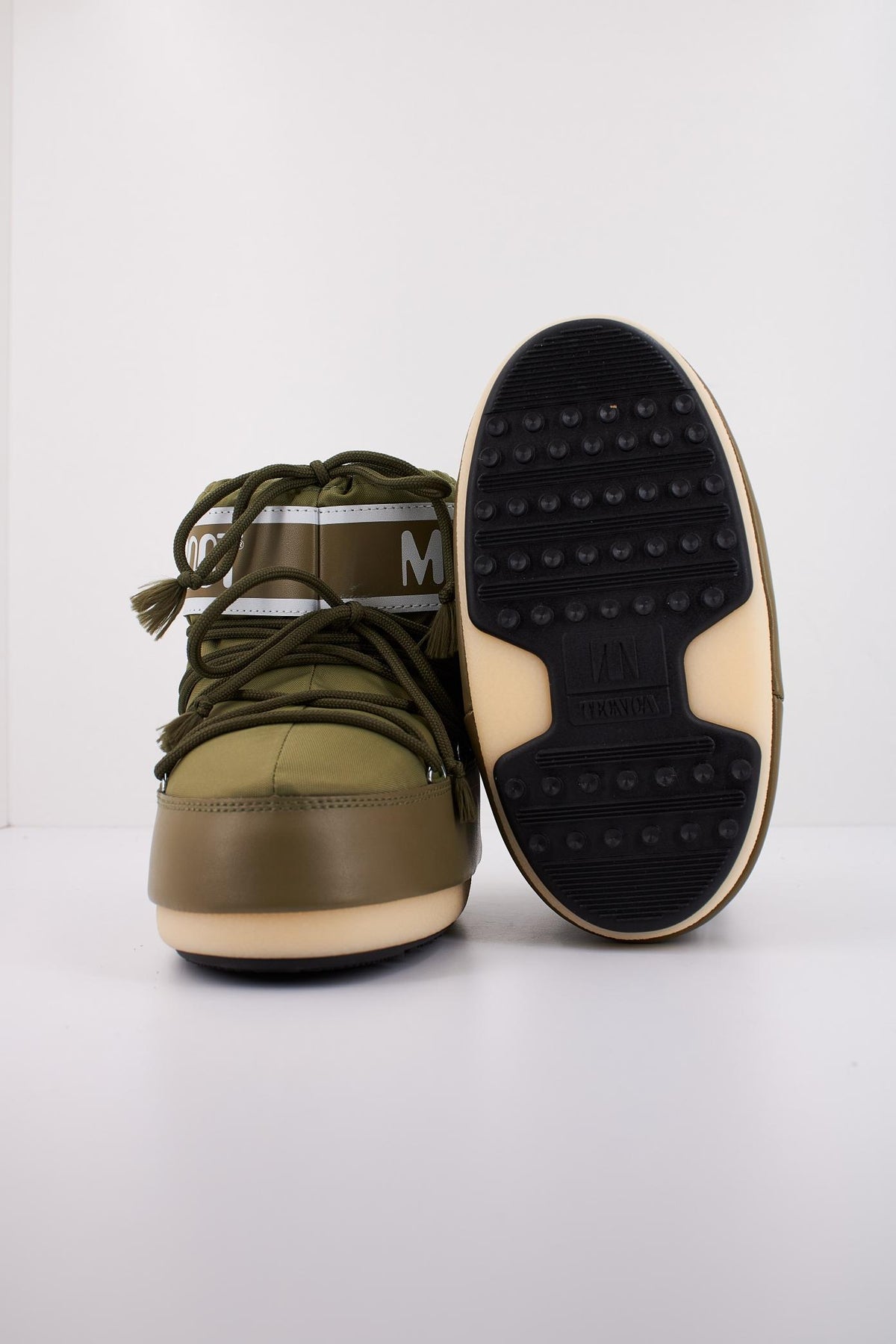 MOON BOOT ICON LOW NYLON  K en color VERDE  (5)