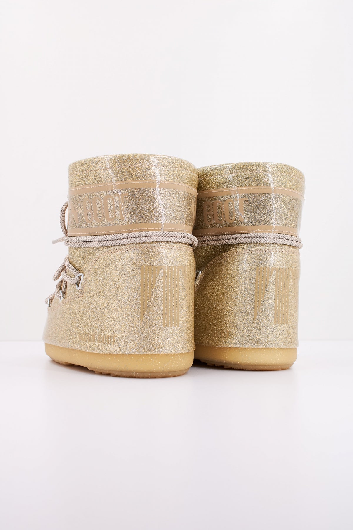 MOON BOOT MB ICON LOW GLIT en color ORO  (4)