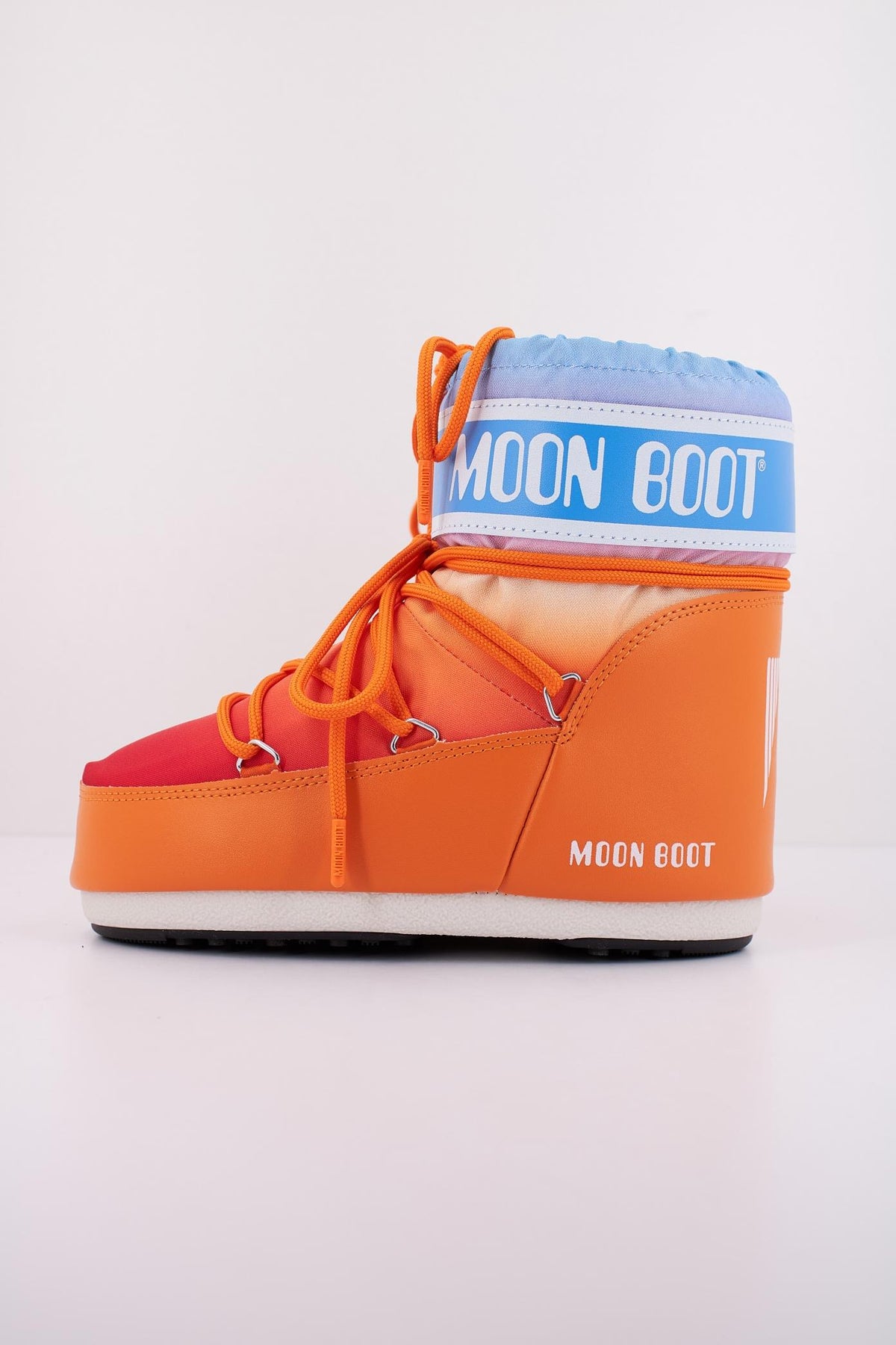 MOON BOOT ICON LOW SUNRISE   en color NARANJA  (1)