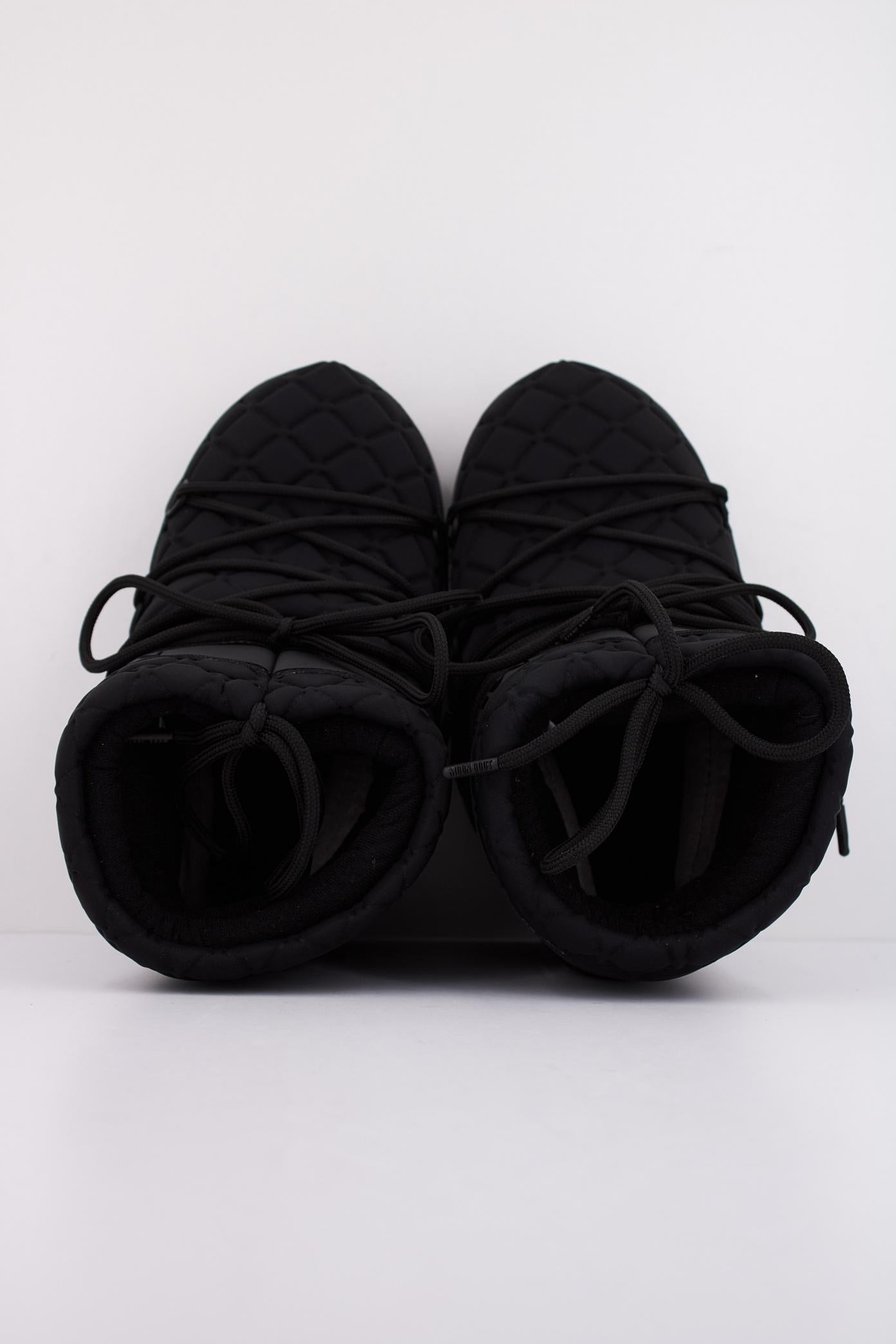 MOON BOOT MB ICON LOW QUILT en color NEGRO  (3)