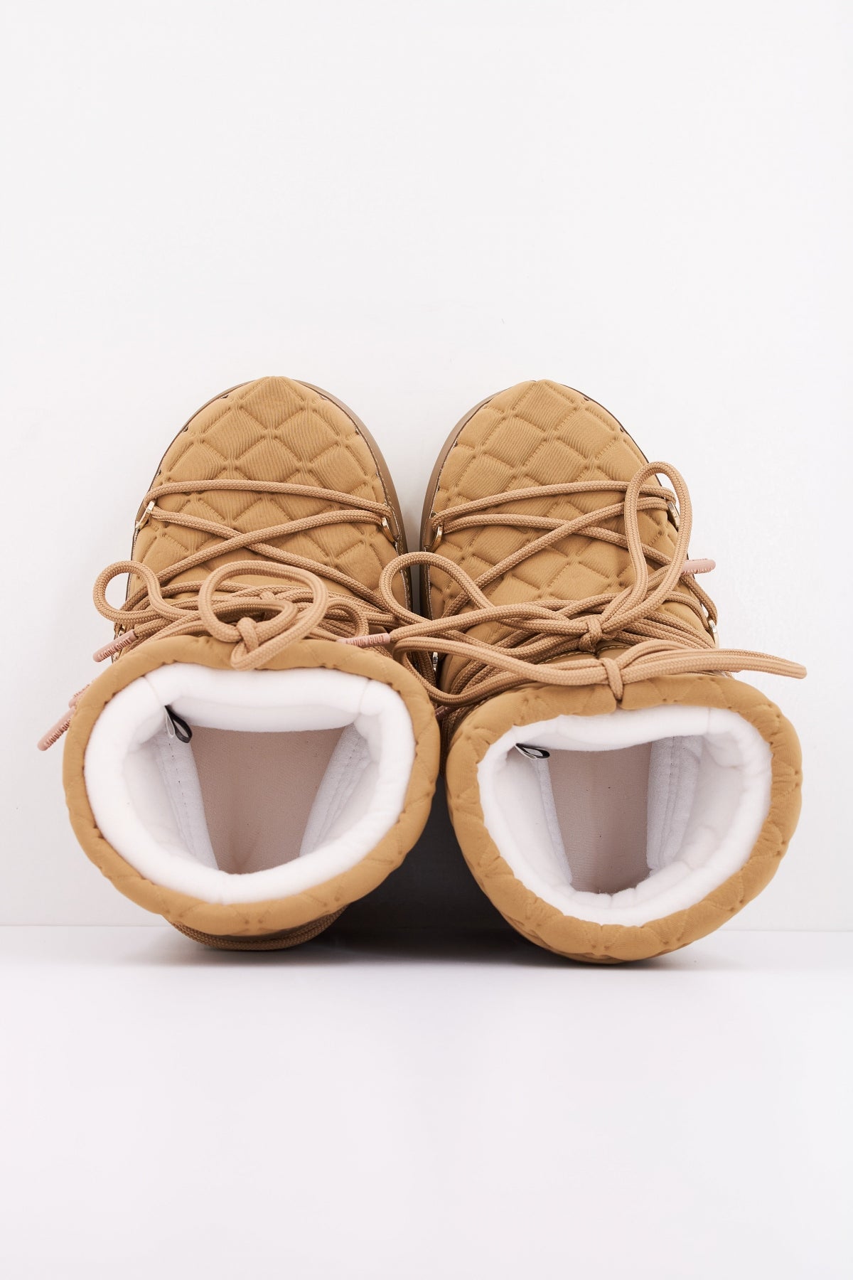 MOON BOOT MB ICON LOW QUIL en color MARRON  (3)