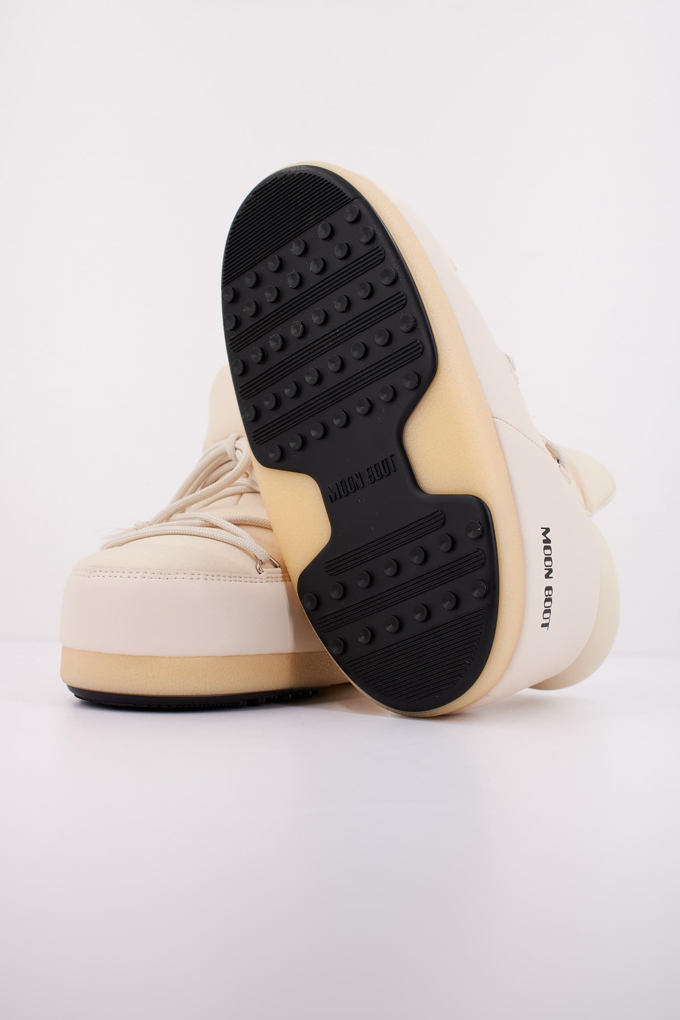 MOON BOOT MB EVX PUMPS en color BLANCO  (5)