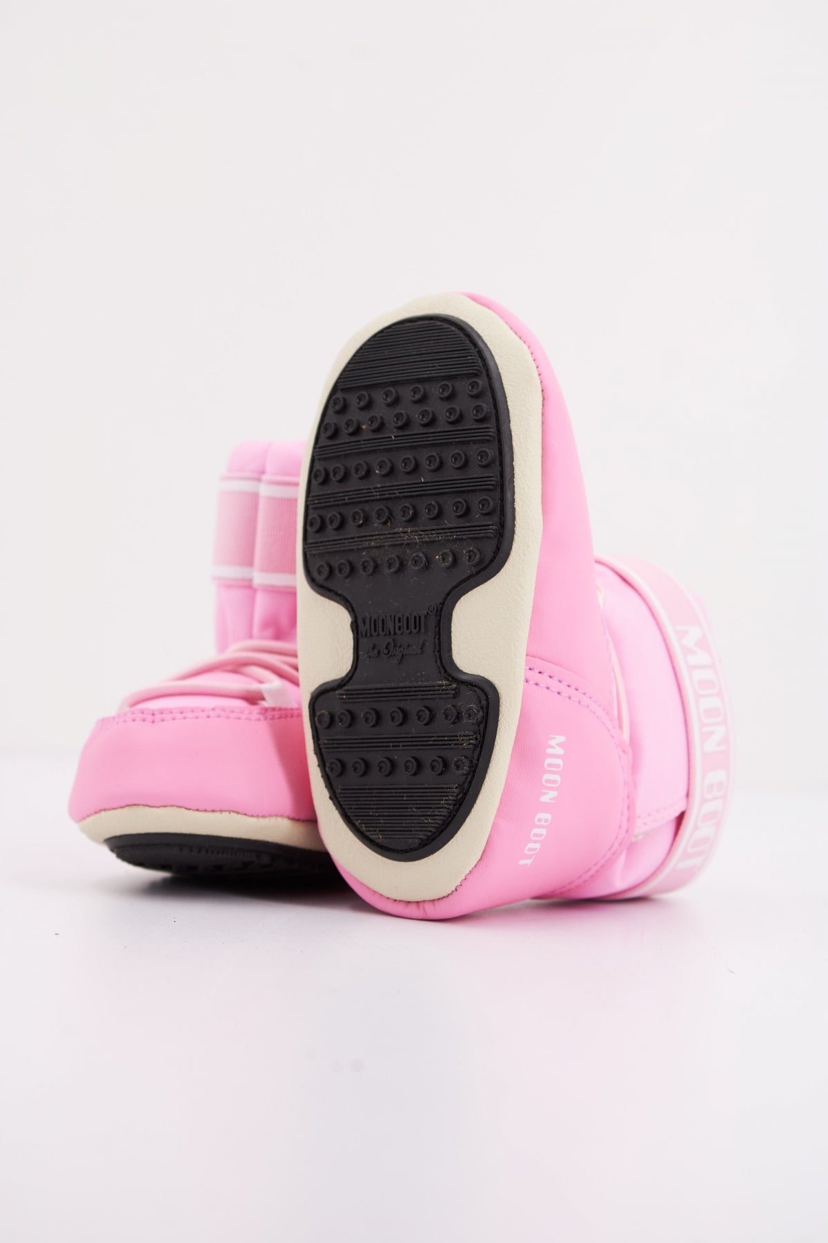 MOON BOOT MB CRIB NYLON en color ROSA  (5)