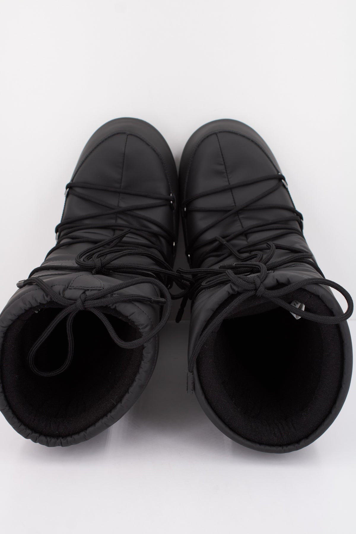 MOON BOOT MB ICON RUBBER en color NEGRO  (3)
