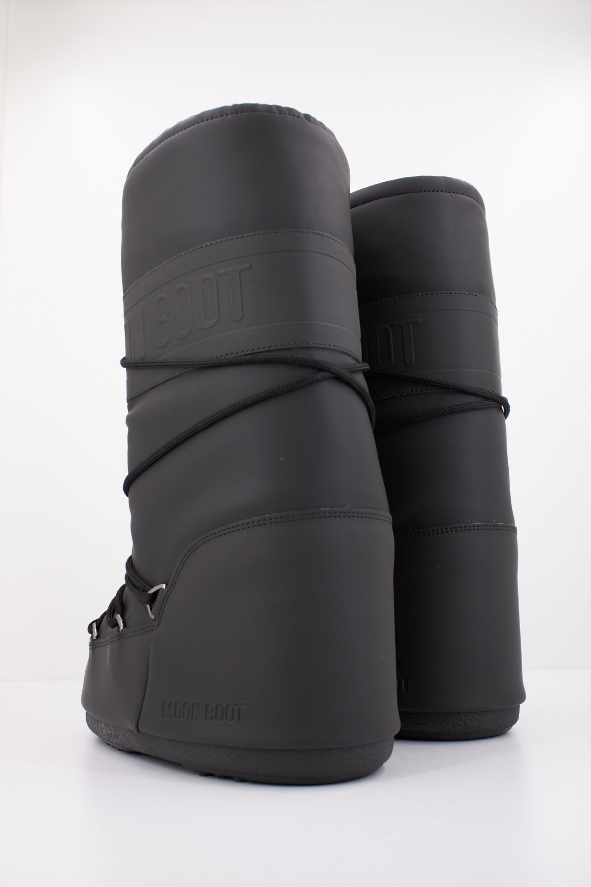 MOON BOOT MB ICON RUBBER en color NEGRO  (4)