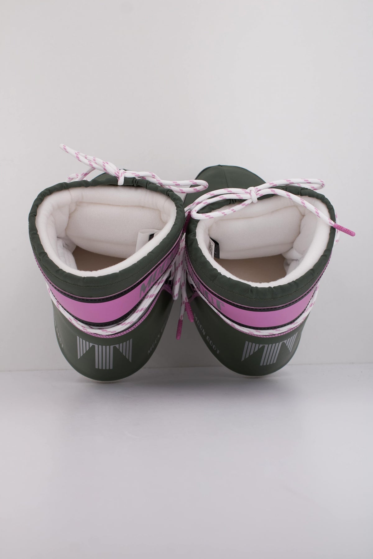 MOON BOOT H MB ICON LOW SPACE RACI  en color VERDE  (5)