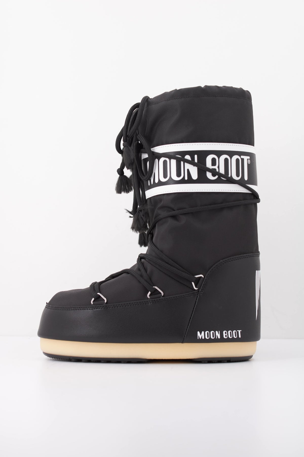 MOON BOOT ICON NYLON   en color NEGRO  (1)