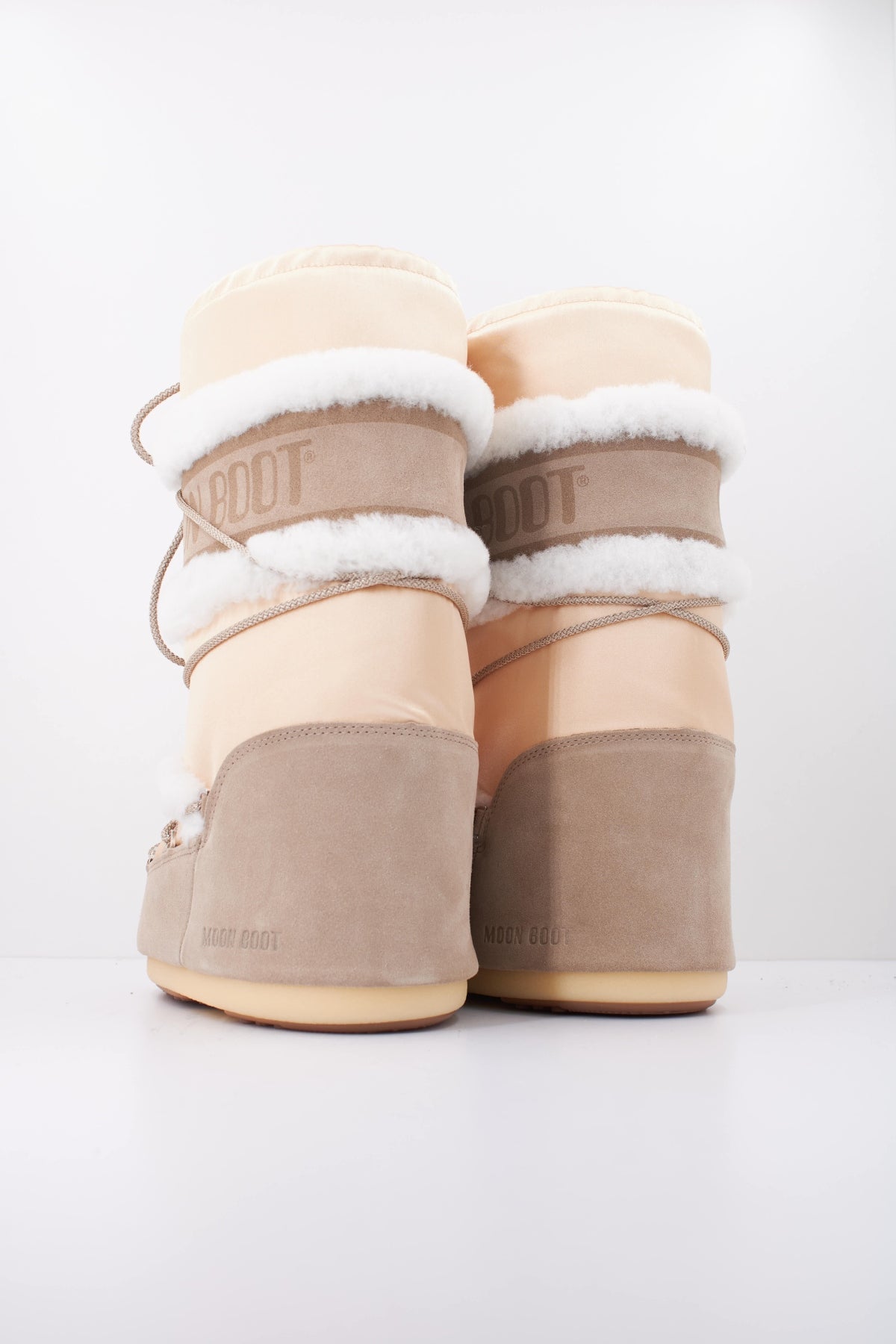MOON BOOT ICON PEARLY PLUS   en color NUDE  (4)