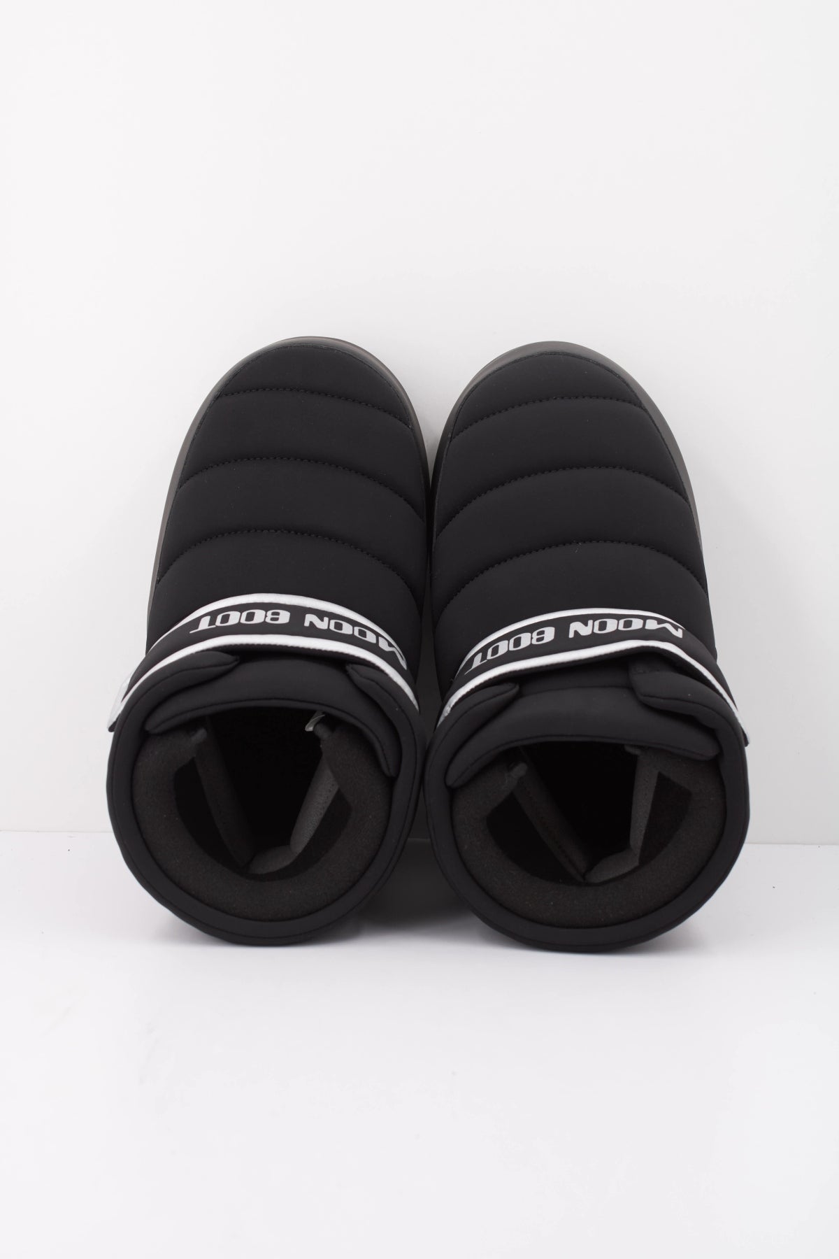 MOON BOOT ICON STRAP   en color NEGRO  (3)