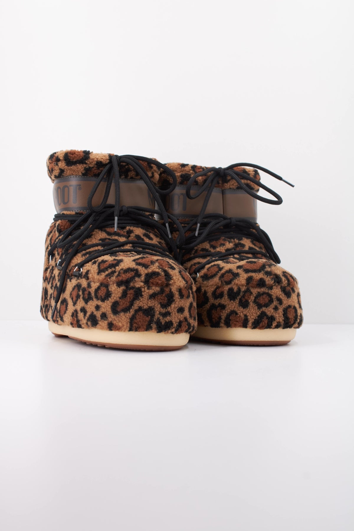 MOON BOOT MB ICON LOW FLEECE LEOPARD en color ANIMAL PRINT  (2)
