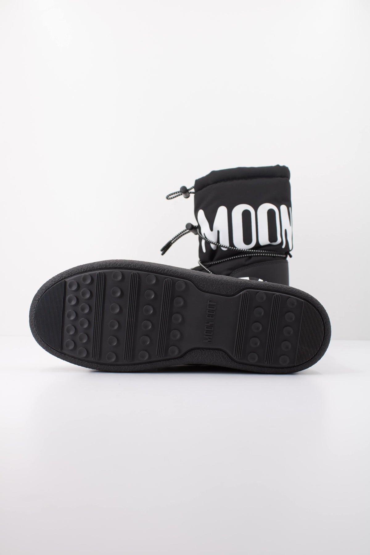 MOON BOOT MTRACK POLAR NYLON   en color NEGRO  (5)