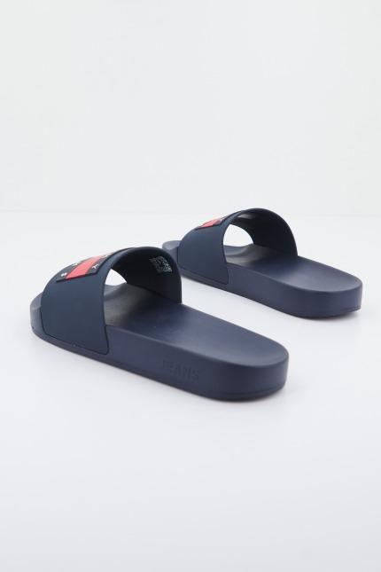 TOMMY JEANS FLAG POOL SLD ESS en color AZUL  (3)