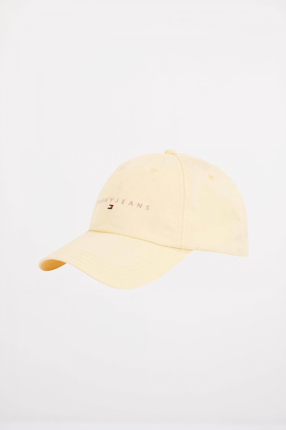 TOMMY JEANS LINEAR LOGO  PANEL CAP en color AMARILLO  (1)