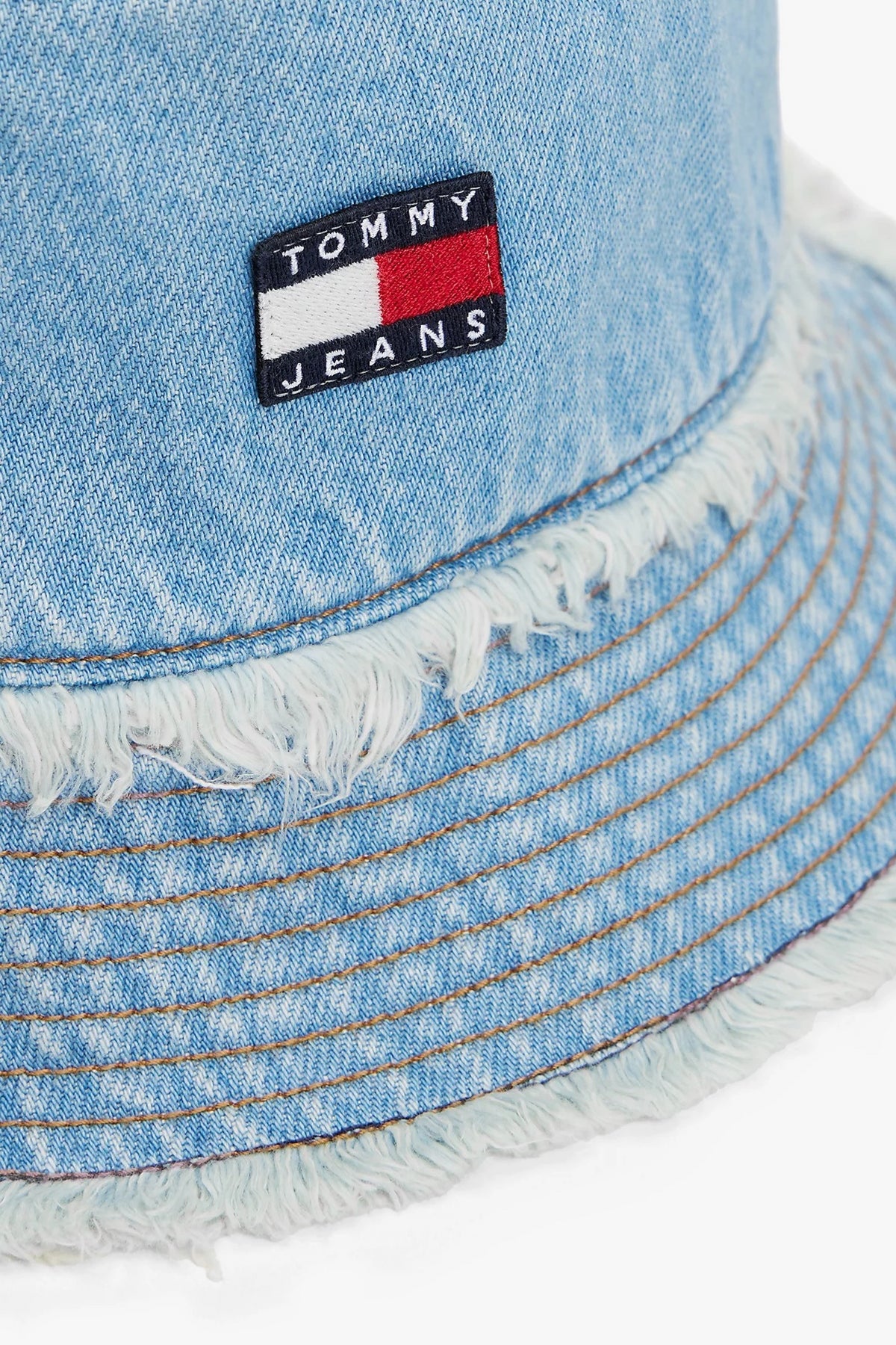 TOMMY JEANS HERITATGE DENIM BUCKET en color AZUL  (3)