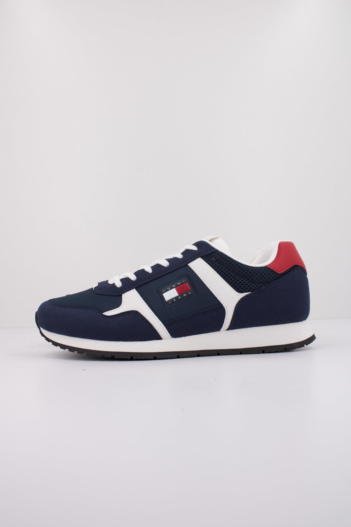 TOMMY JEANS TJM RUNNER CASUAL en color AZUL  (1)