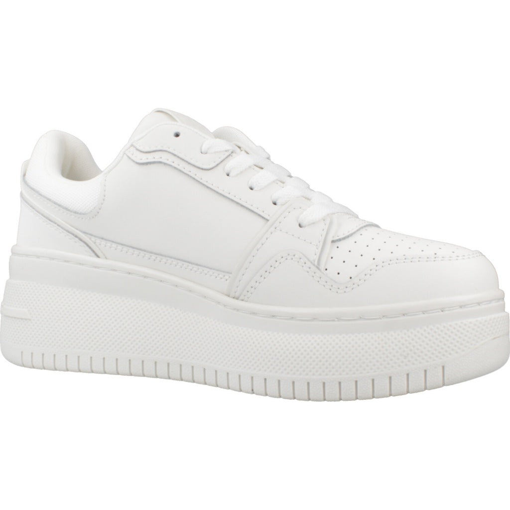 TOMMY JEANS TJW RETRO BASKET FLATFOR en color BLANCO  (5)