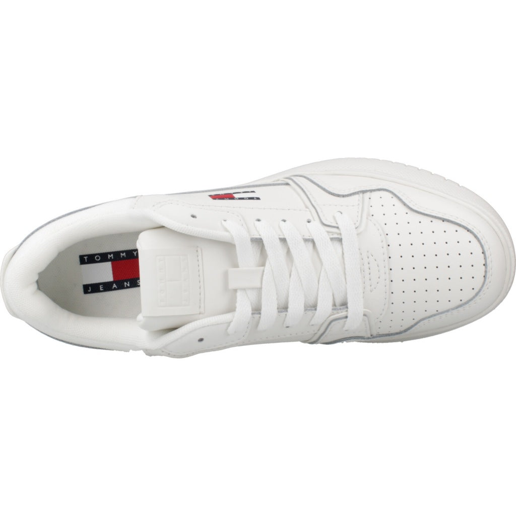TOMMY JEANS TJW RETRO BASKET FLATFOR en color BLANCO  (7)
