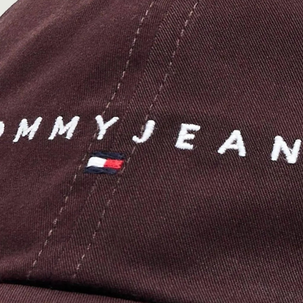TOMMY JEANS  en color   (6)