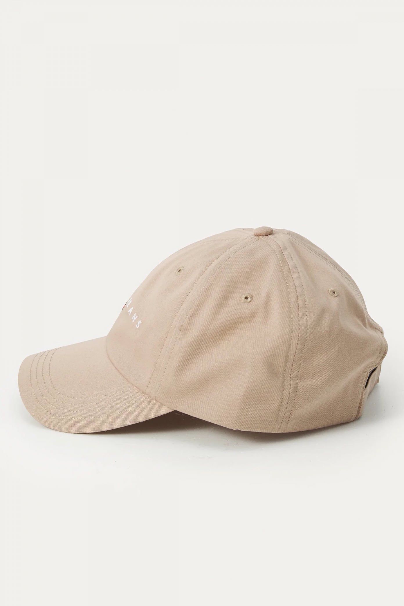 TOMMY JEANS TJM LINEAR LOGO CAP en color MARRON  (3)