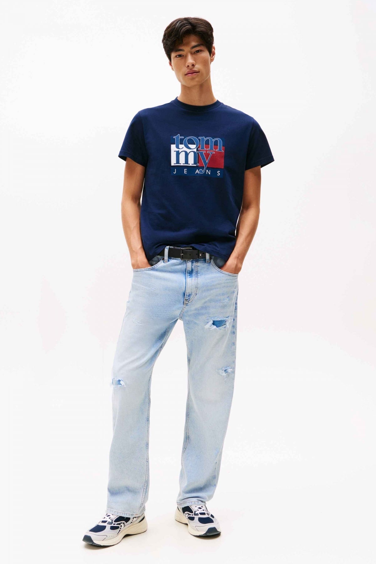 TOMMY JEANS TJM SLIM RWB FLAG TEE EX en color AZUL  (4)
