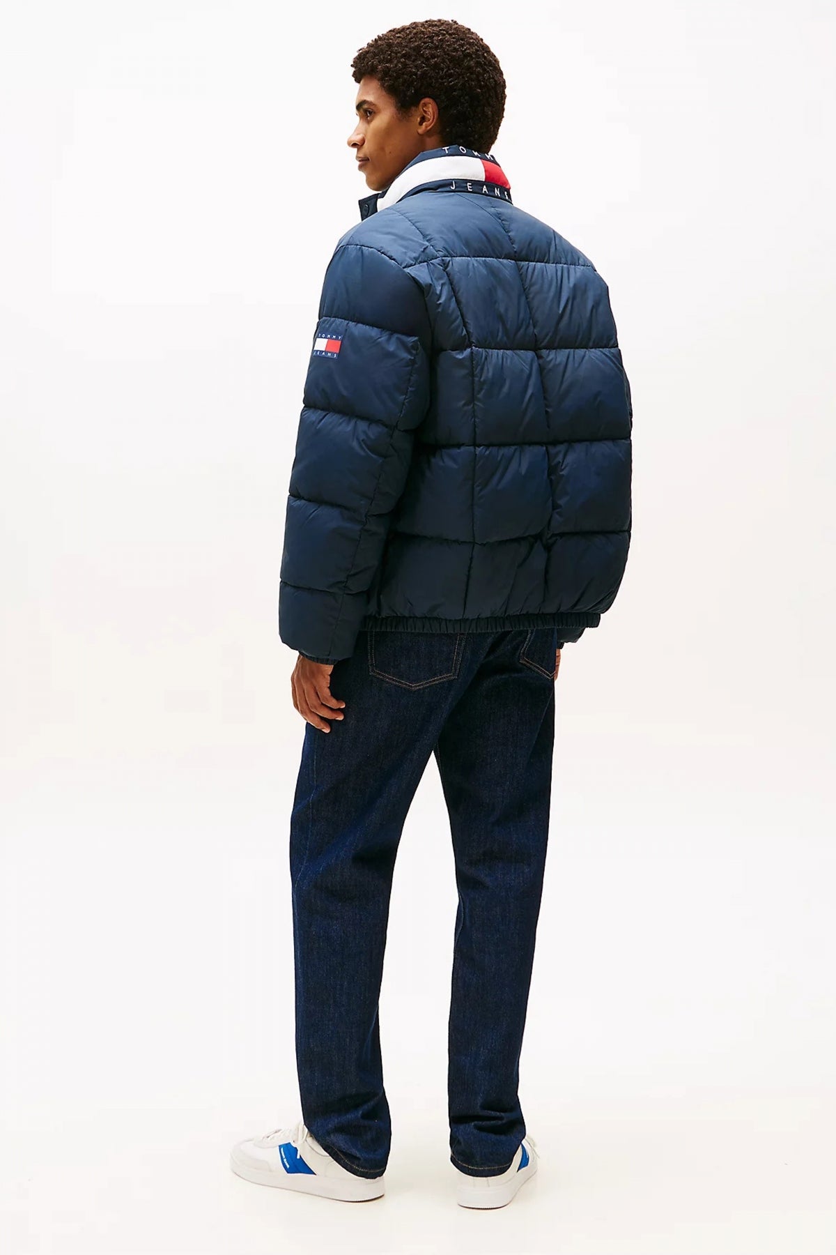 TOMMY JEANS TJM DNA COLLAR PUFFR EXT en color AZUL  (3)