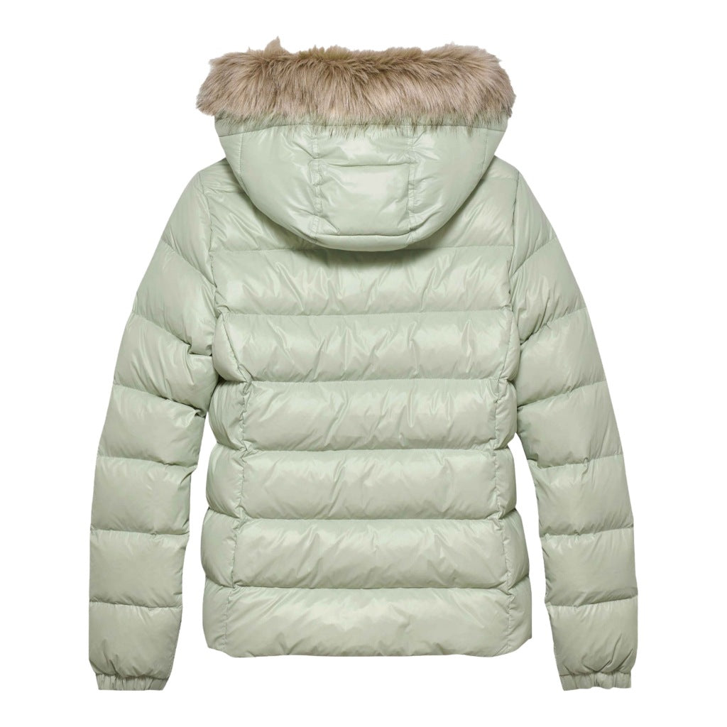 TOMMY JEANS BASIC HOODED DOWN JA en color VERDE  (5)