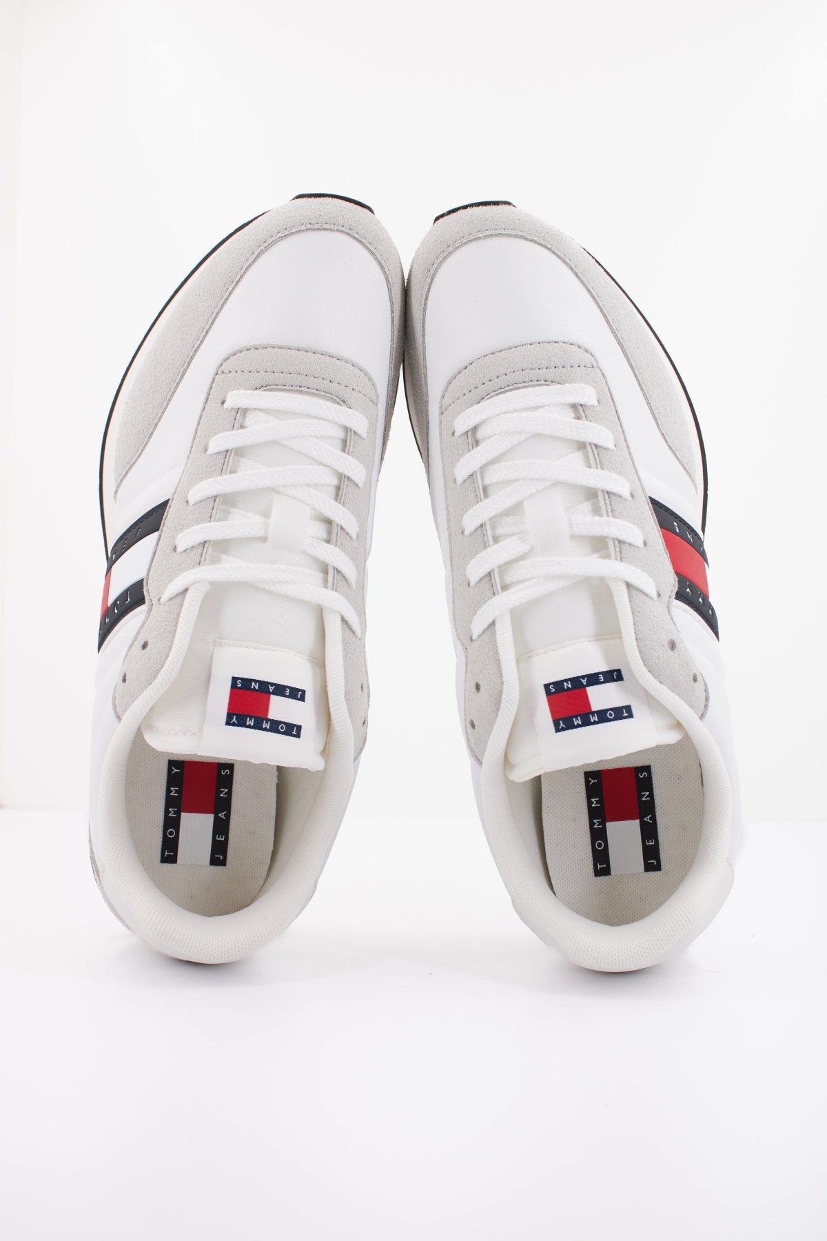 TOMMY JEANS TJM CLASSIC RUNNER en color BLANCO  (3)