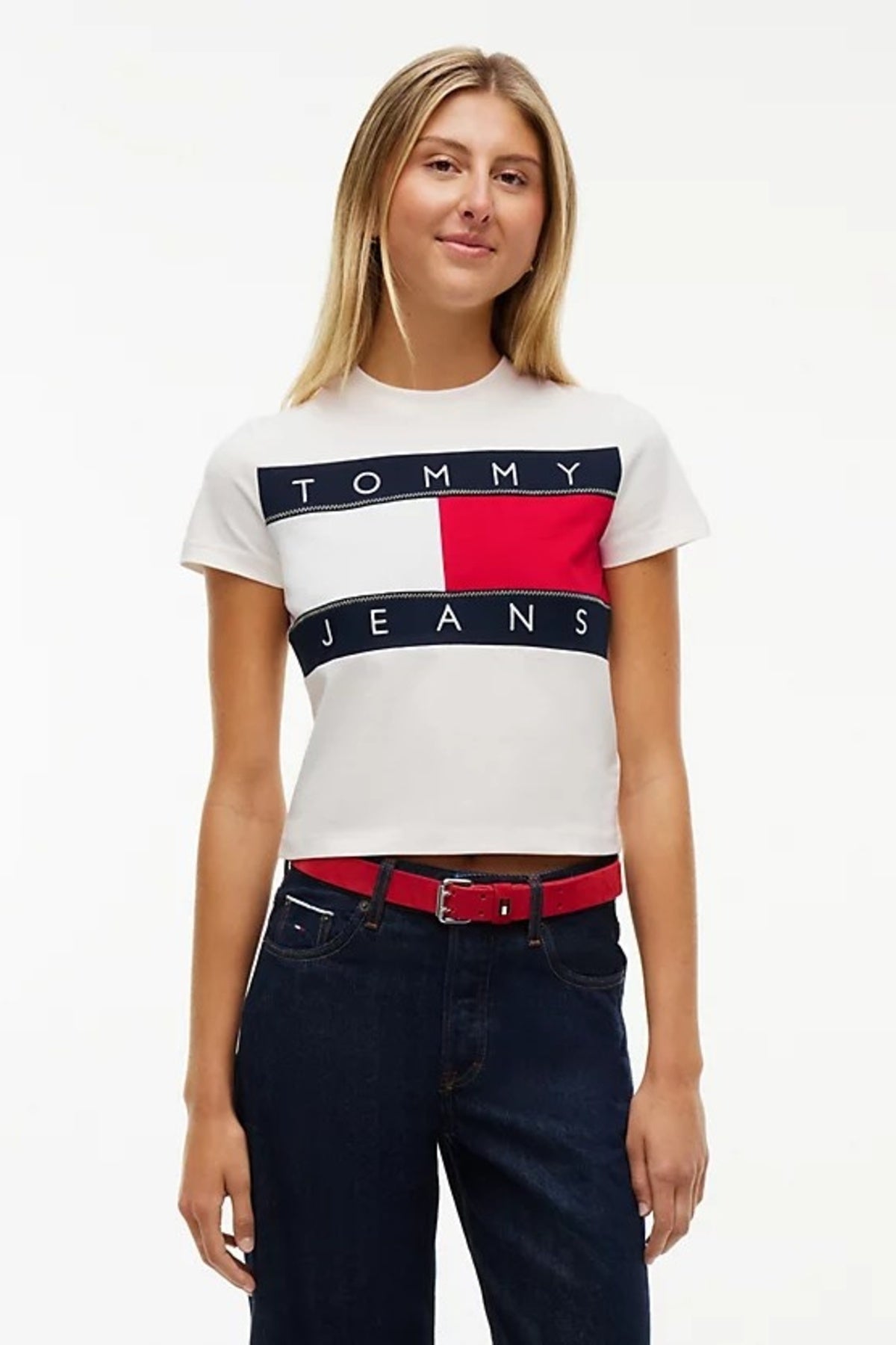 TOMMY JEANS DWDW REG FLAG SS en color BLANCO  (1)