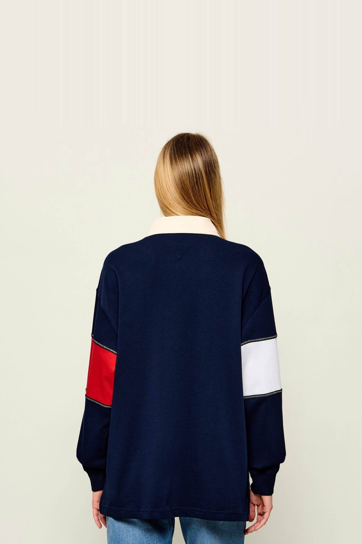 TOMMY JEANS DWDW OVS FLAG RUGBY en color AZUL  (2)