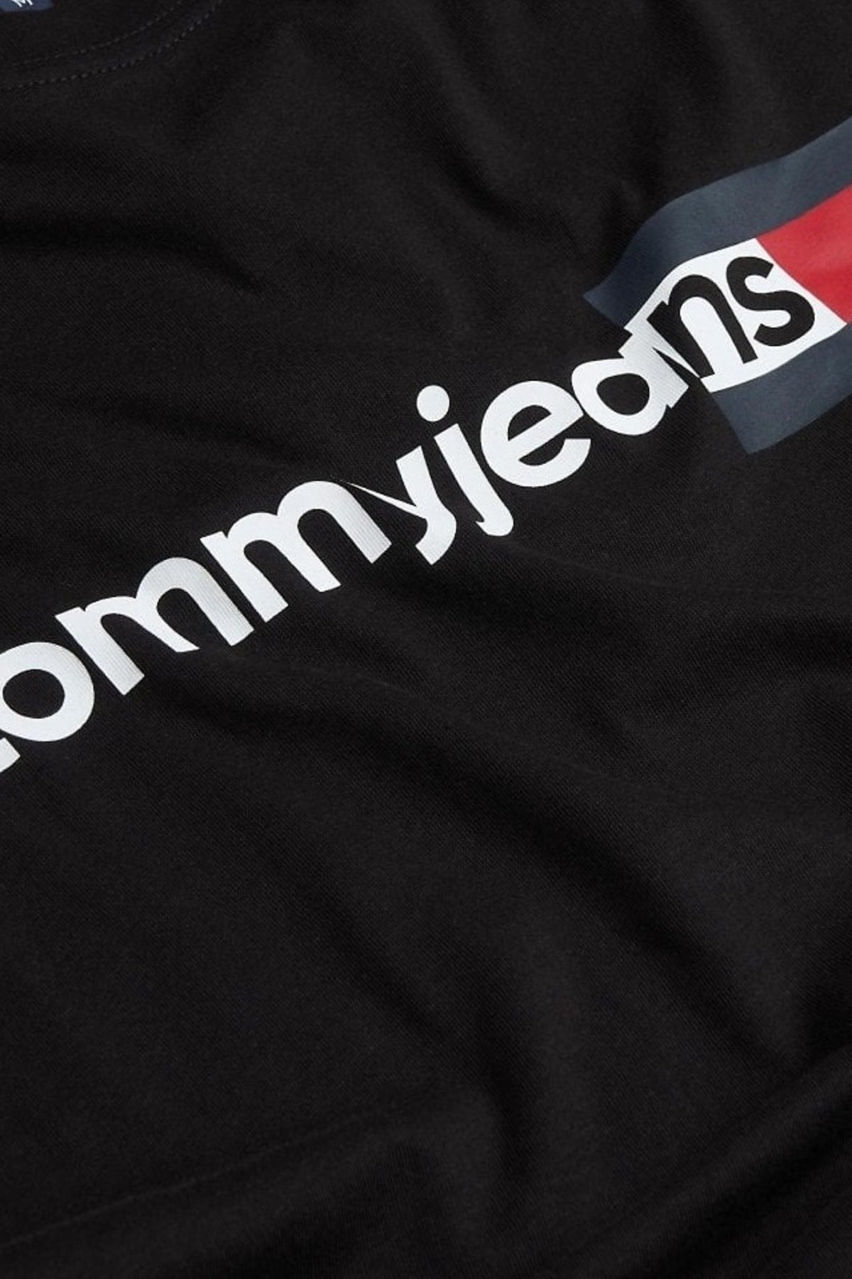 TOMMY JEANS DMDM REG ENTRY DNA en color NEGRO  (3)