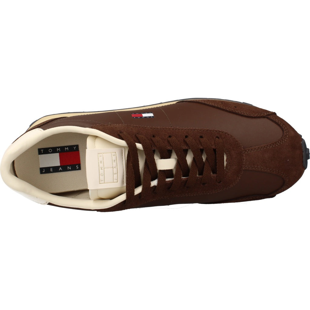 TOMMY JEANS RETRO RUNNER ARCHIVE en color MARRON  (7)