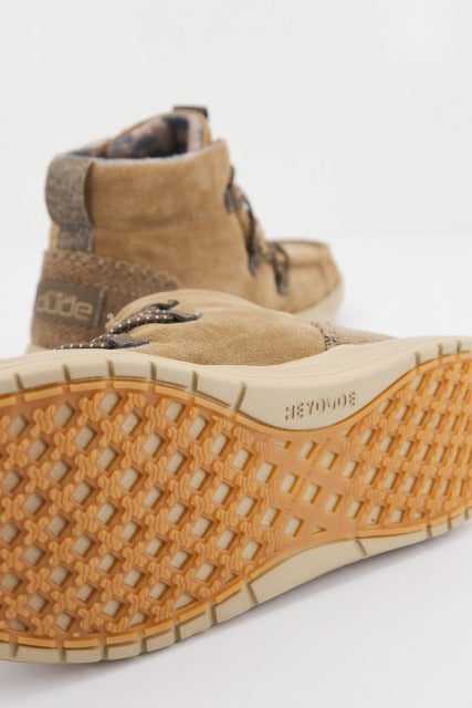 HEY DUDE ELOISE SUEDE en color MARRON CLARO  (4)